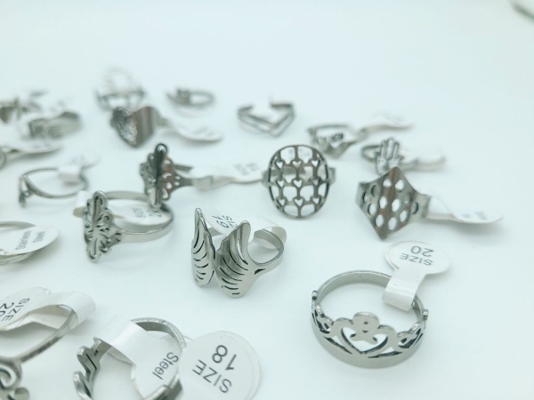 Edelstahl Ringe **ZUFALLSPAAR**